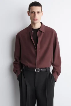 ELEGANTES SEIDENHEMD