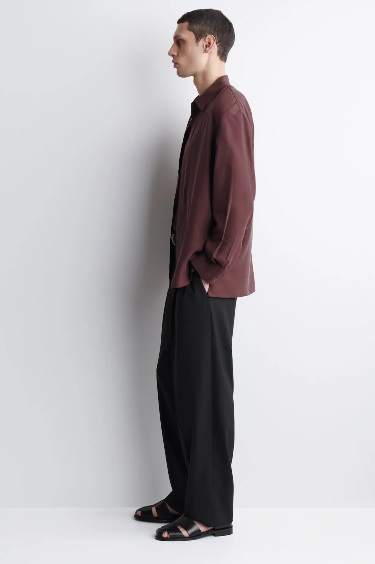 ELEGANTES SEIDENHEMD
