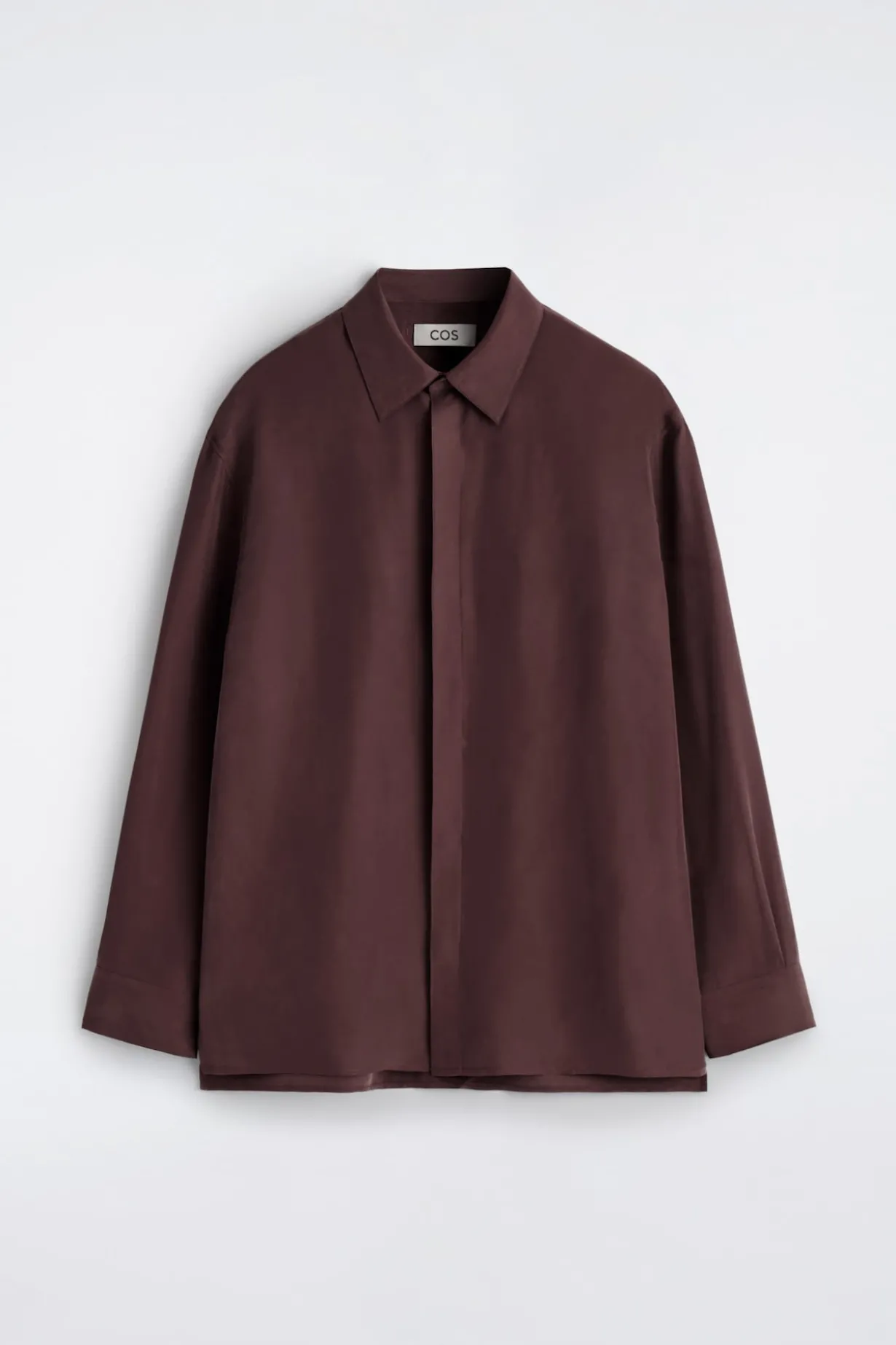 ELEGANTES SEIDENHEMD