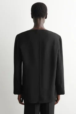 ELEGANTES SEIDENOBERTEIL