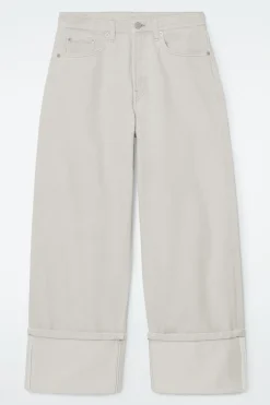 FACADE JEANS MIT GERADEM BEIN UND UMSCHLAG