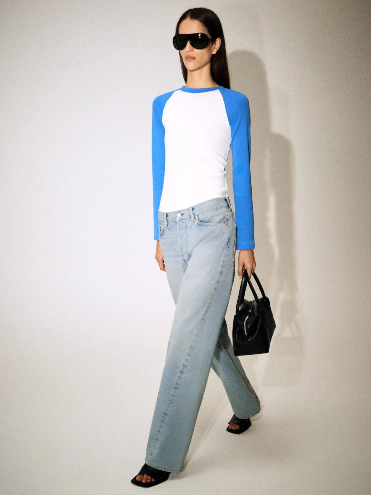 FACADE JEANS MIT GERADEM BEIN