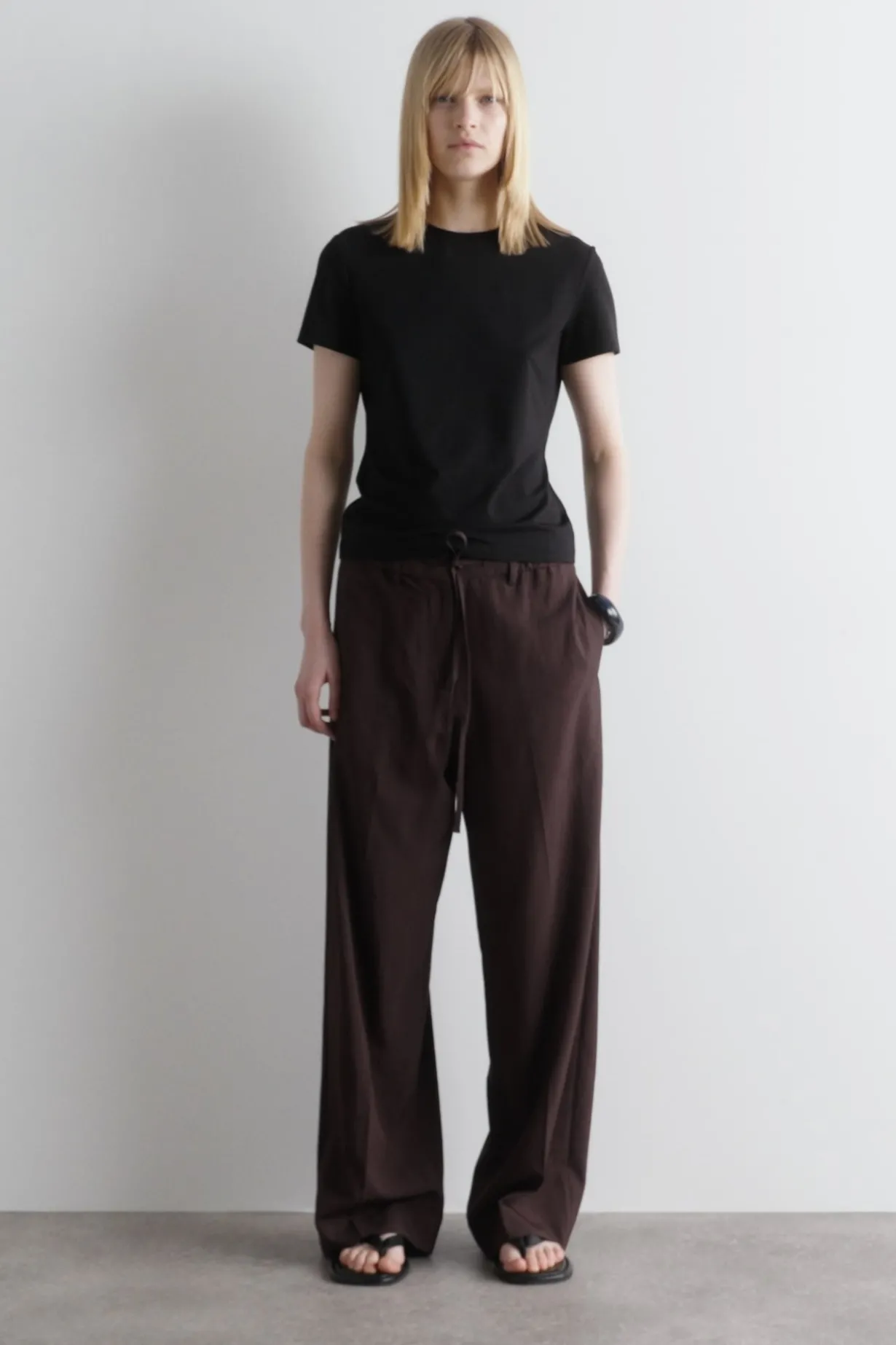 FLIESSENDE HOSE MIT KORDELZUGBUND