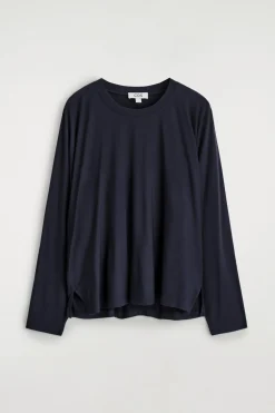 FLIESSENDES LANGARMSHIRT AUS JERSEY