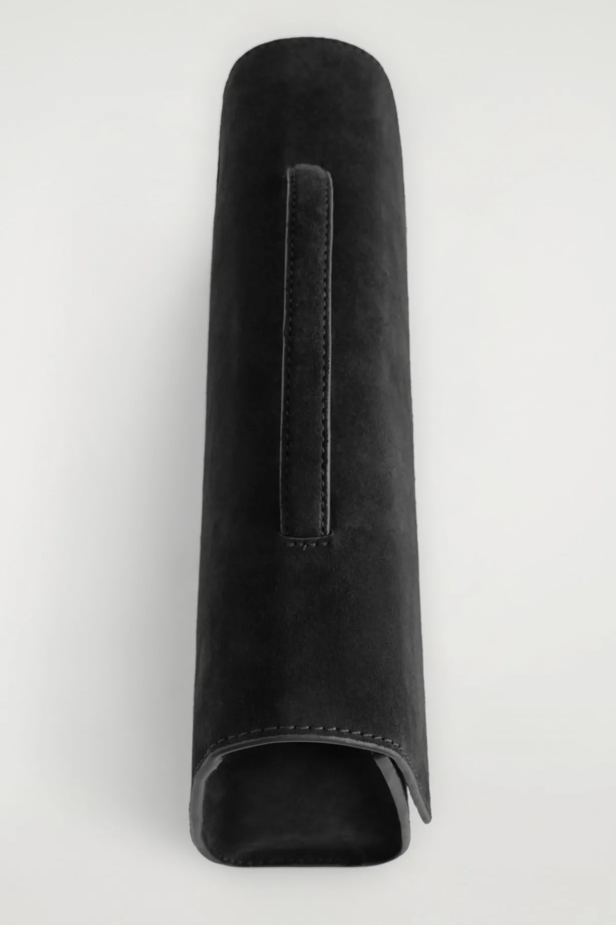 GALLERY CLUTCH – VELOURSLEDER