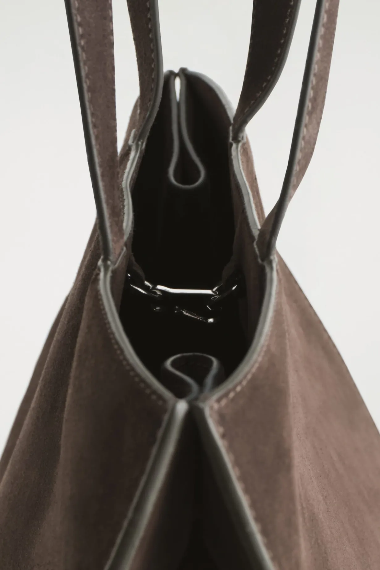 GALLERY TOTE BAG – VELOURSLEDER