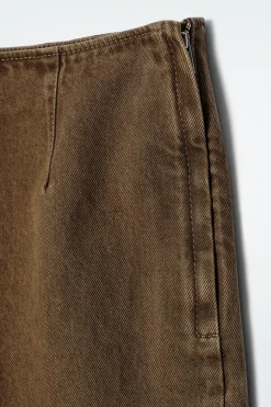 GERADE GESCHNITTENER MIDIROCK AUS DENIM
