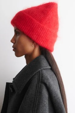 GERIPPTE BEANIE AUS MOHAIR