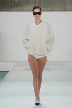 GERIPPTE MICRO-SHORTS AUS SEIDE