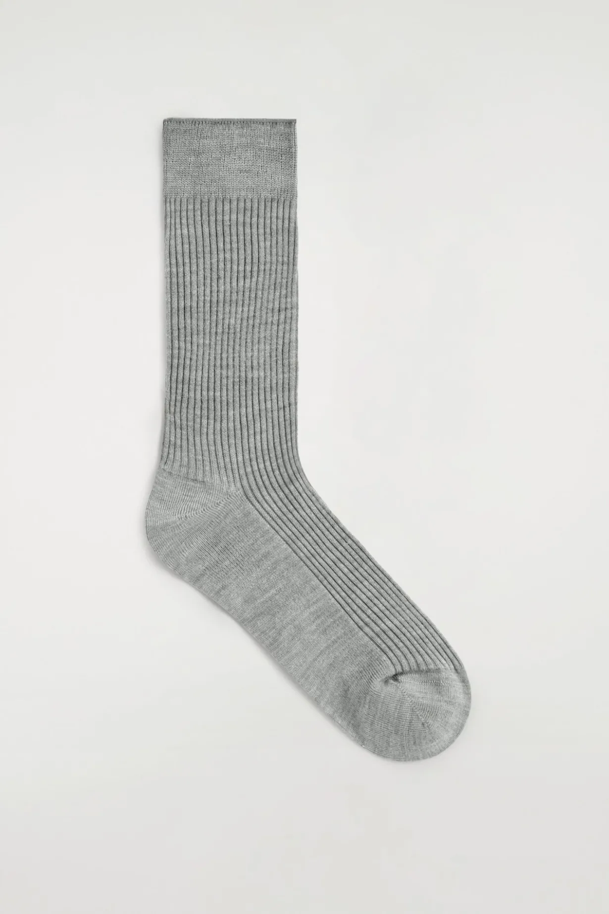 GERIPPTE SOCKEN AUS SEIDE