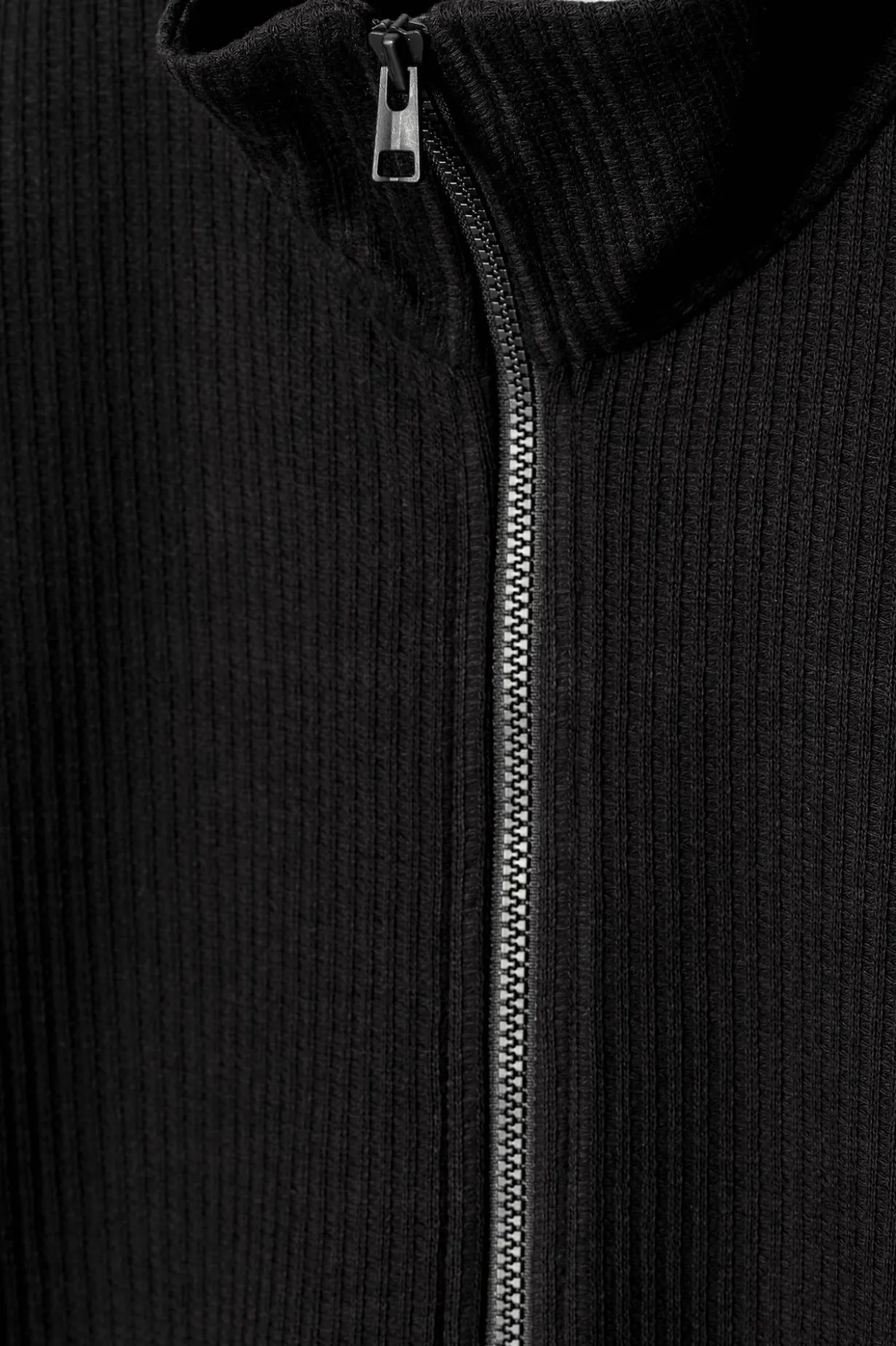 GERIPPTE TRAININGSJACKE AUS JERSEY