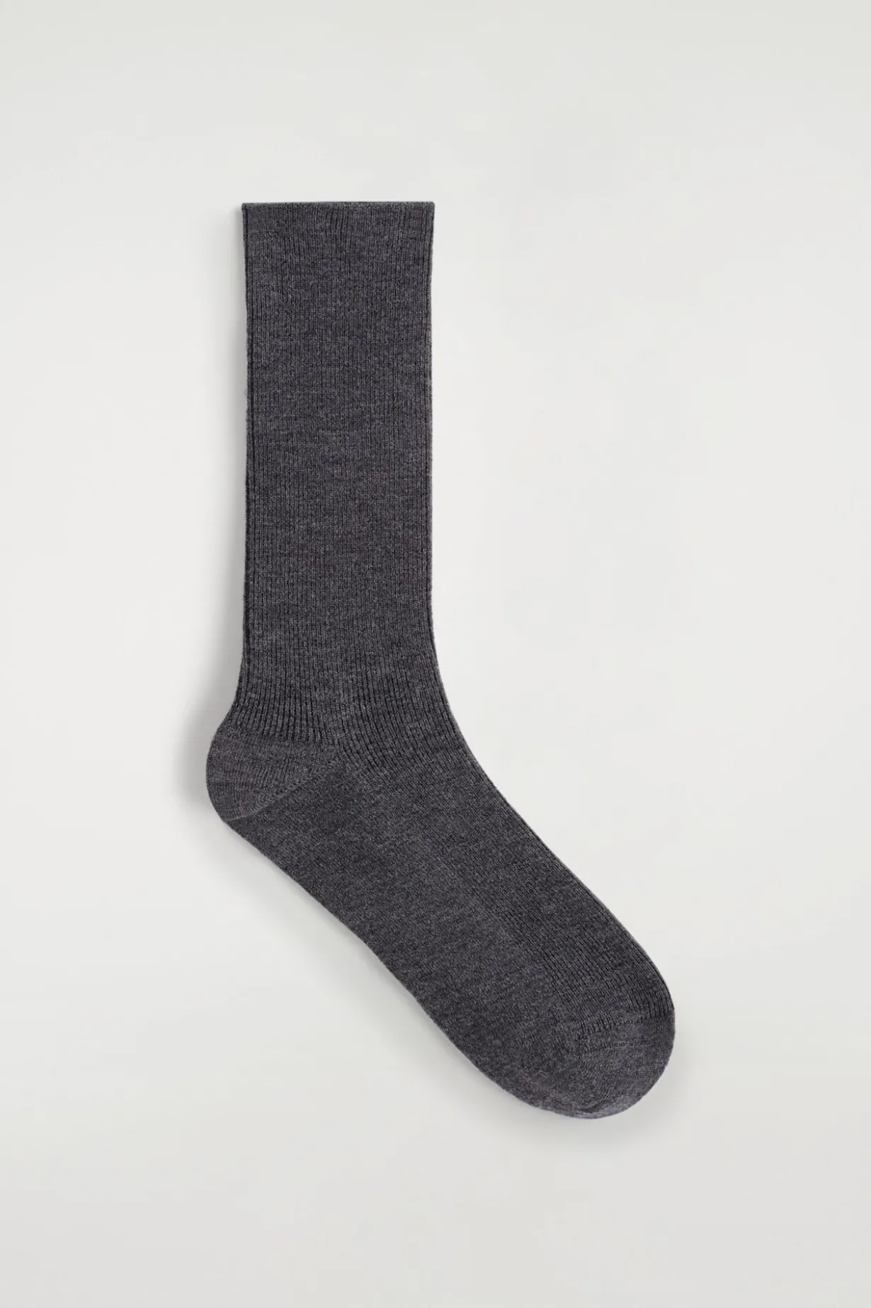 GERIPPTE WOLLSOCKEN