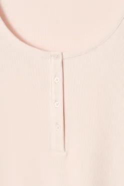 GERIPPTES HENLEY-T-SHIRT