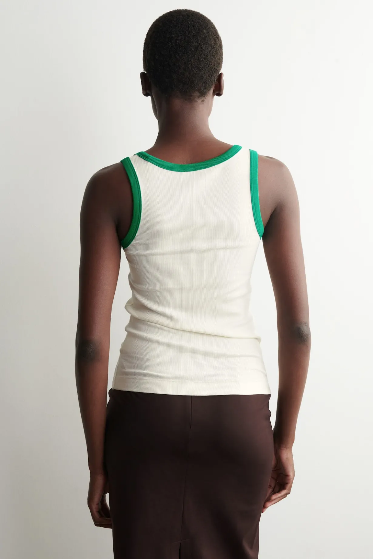 GERIPPTES TANKTOP AUS BAUMWOLLE