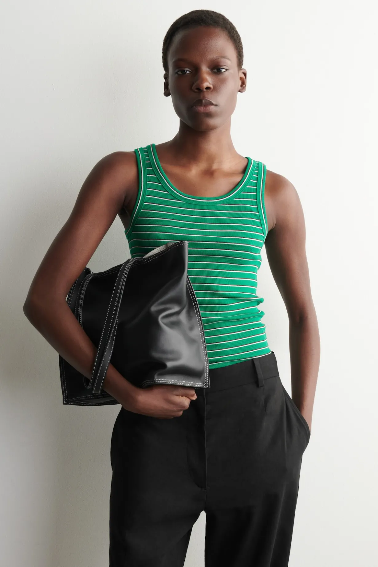 GERIPPTES TANKTOP AUS BAUMWOLLE
