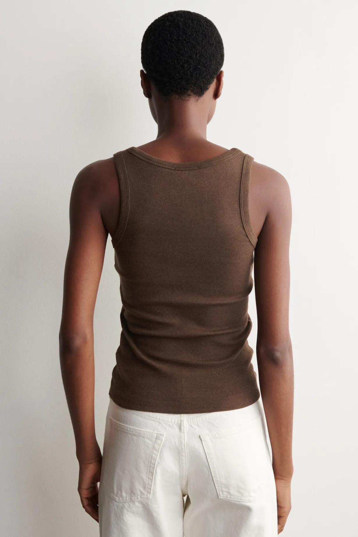 GERIPPTES TANKTOP AUS BAUMWOLLE