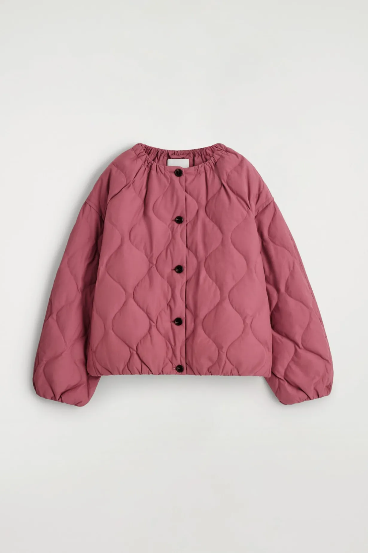 GESTEPPTE DAUNENJACKE MIT RAFFUNGEN