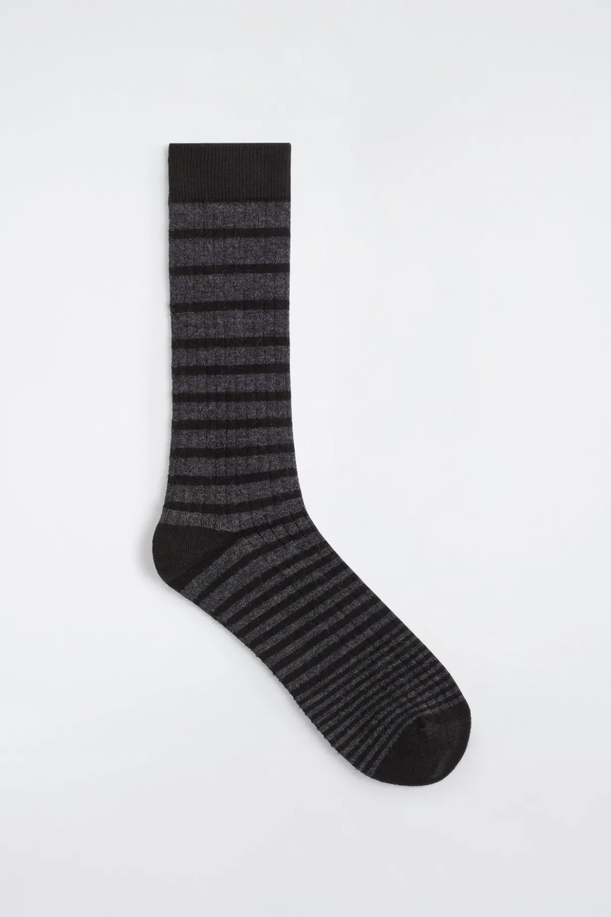 GESTREIFTE WOLLSOCKEN