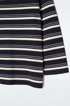 GESTREIFTER BAUMWOLLPULLOVER MIT U-BOOT-AUSSCHNITT