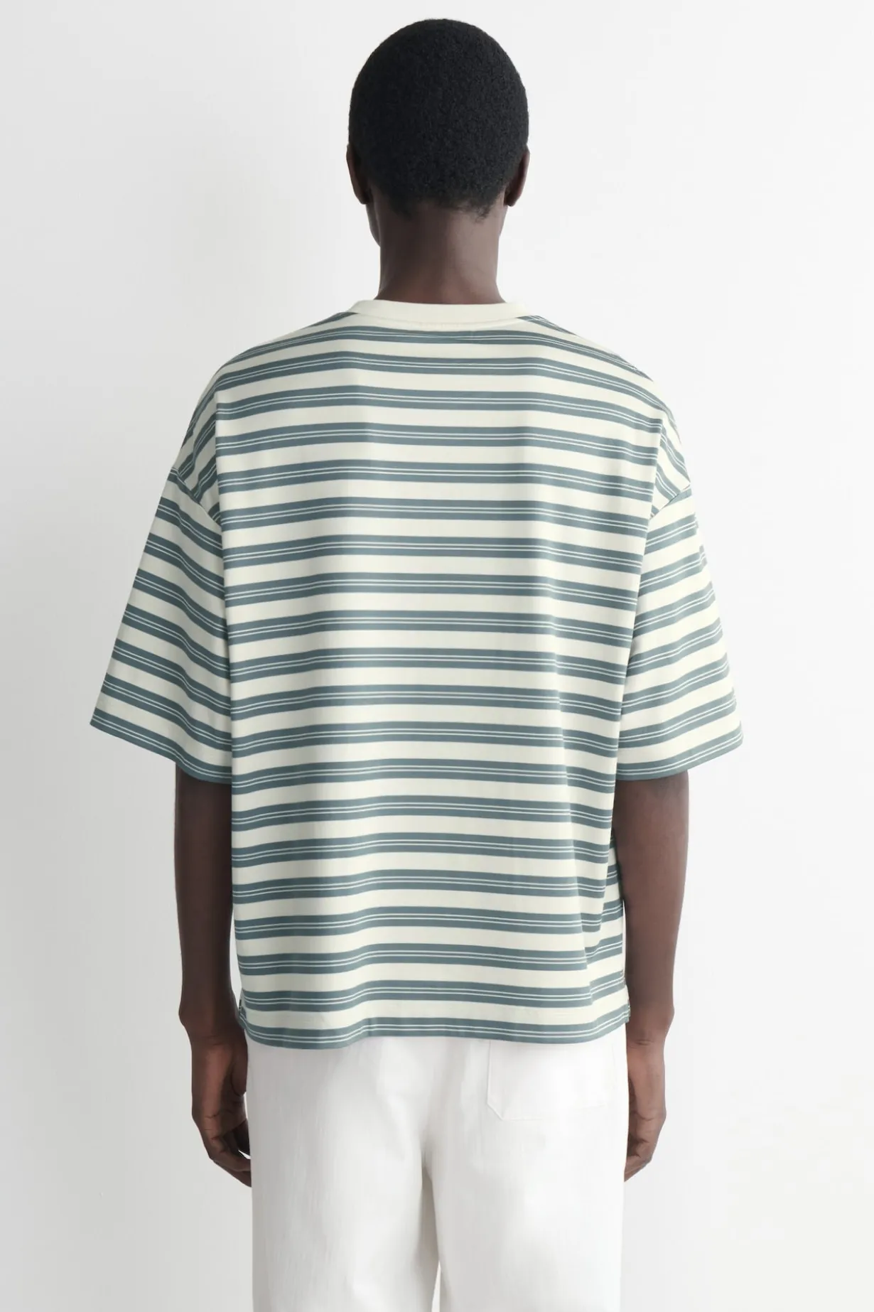 GESTREIFTES OVERSIZED-T-SHIRT AUS BAUMWOLLE