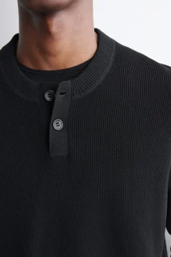 GESTRICKTER HENLEY-PULLOVER AUS BAUMWOLLE