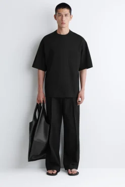 GEWICHTIGES OVERSIZED-T-SHIRT AUS BAUMWOLLE