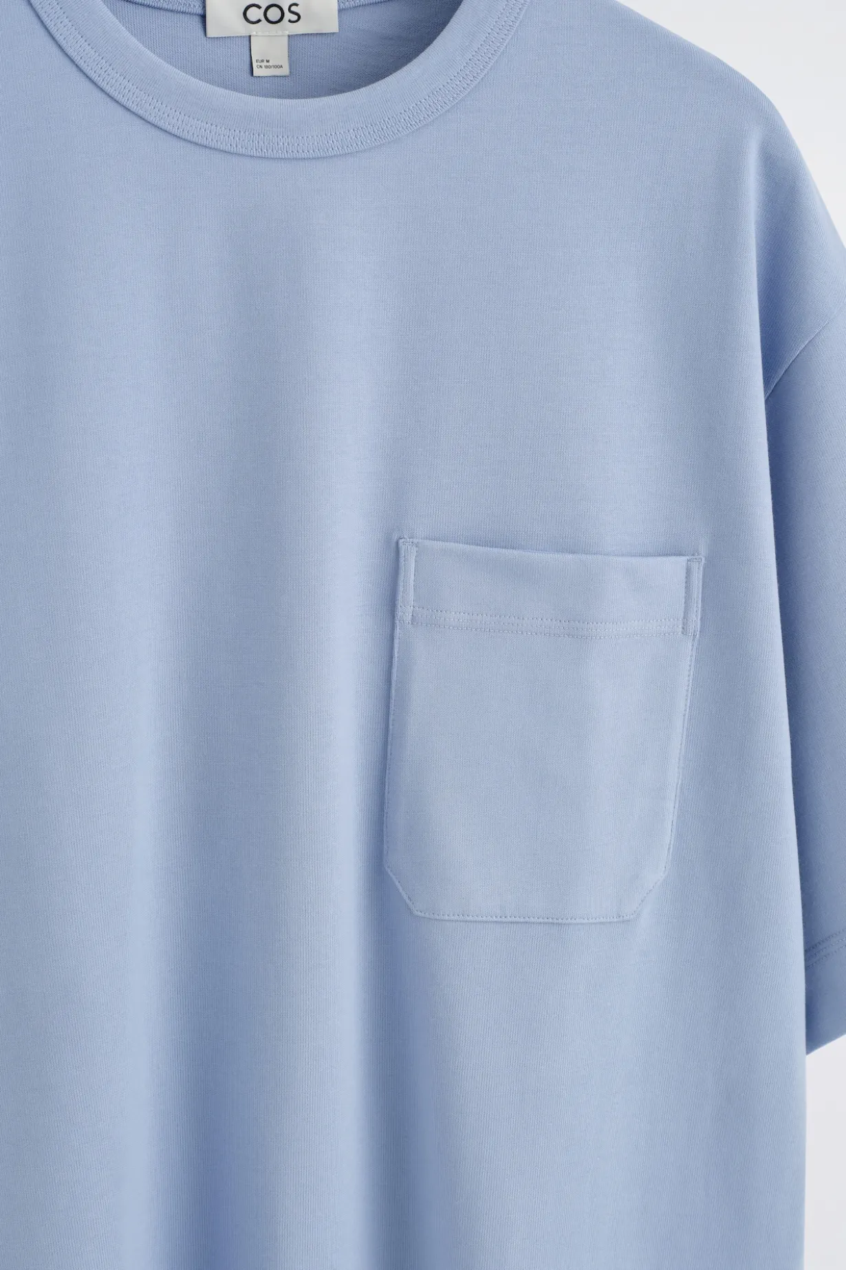 GEWICHTIGES OVERSIZED-T-SHIRT