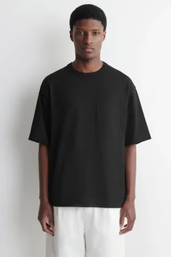 GEWICHTIGES OVERSIZED-T-SHIRT