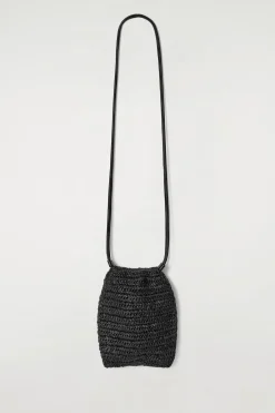 HANDYTASCHE MIT KORDELZUG – STROH
