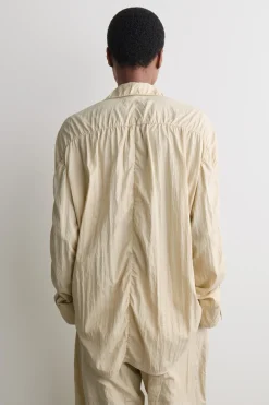 HEMD AUS SEIDE IN KNITTEROPTIK