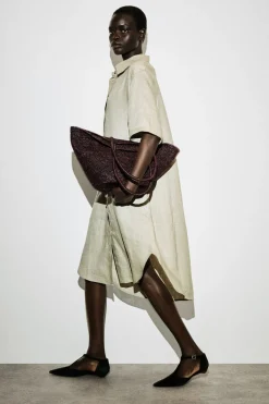 HEMDKLEID AUS LEINEN MIT KURZEN ÄRMELN