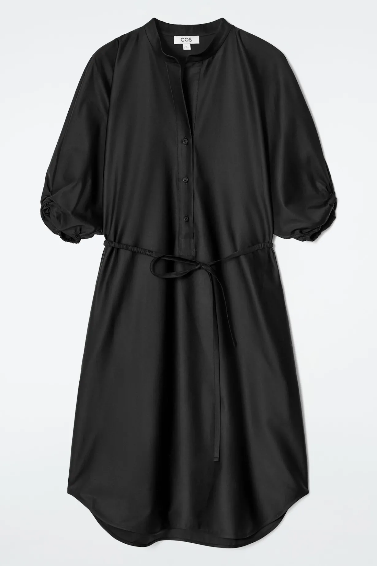 HEMDKLEID IN MIDILÄNGE MIT GÜRTEL