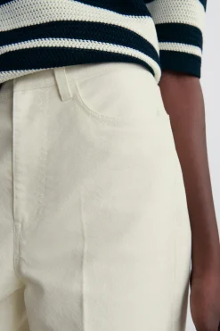 HOSE AUS BAUMWOLL-CANVAS MIT GERADEM BEIN