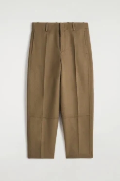 HOSE AUS DOUBLEFACE-WOLLE MIT BARREL-BEIN