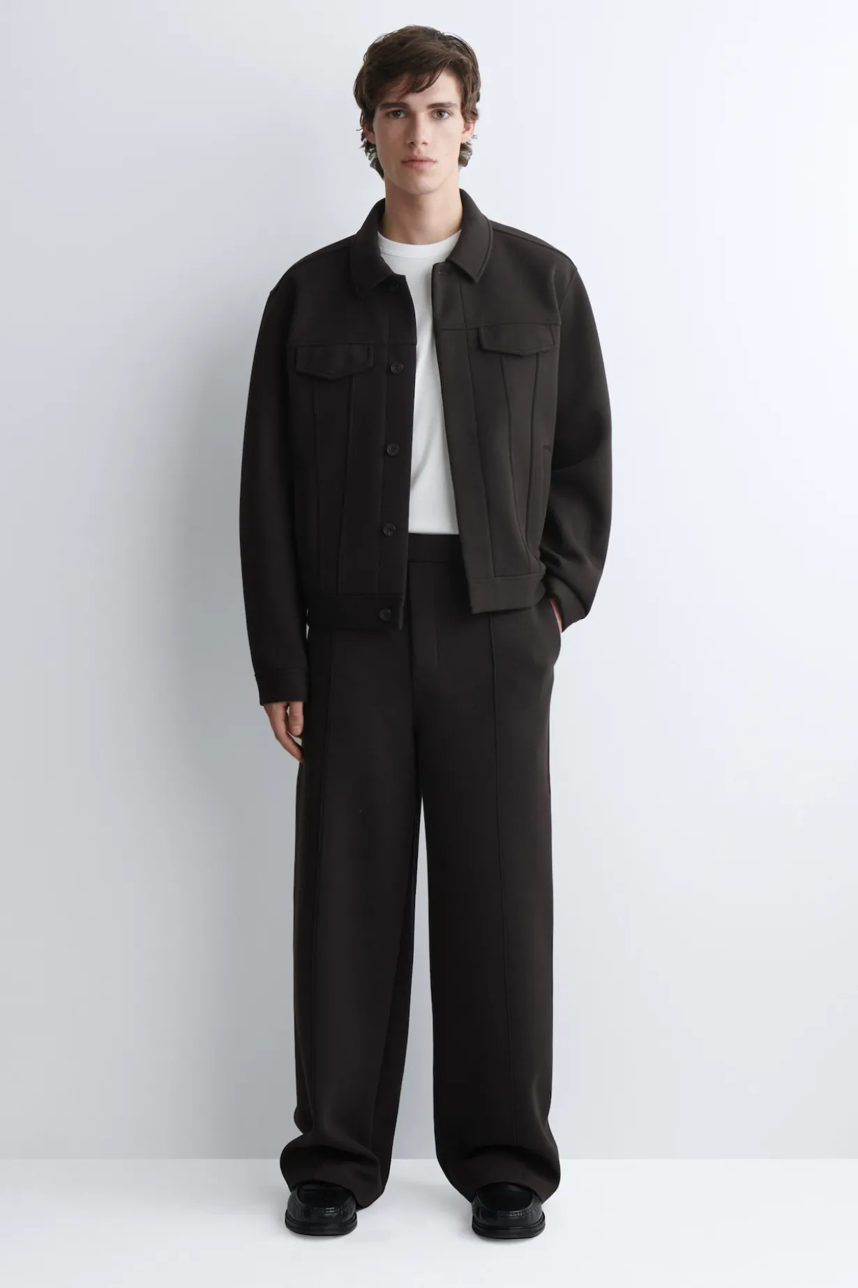 HOSE AUS SCUBA MIT GERADEM BEIN