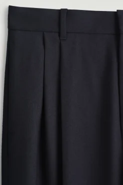 HOSE AUS WOLLFLANELL