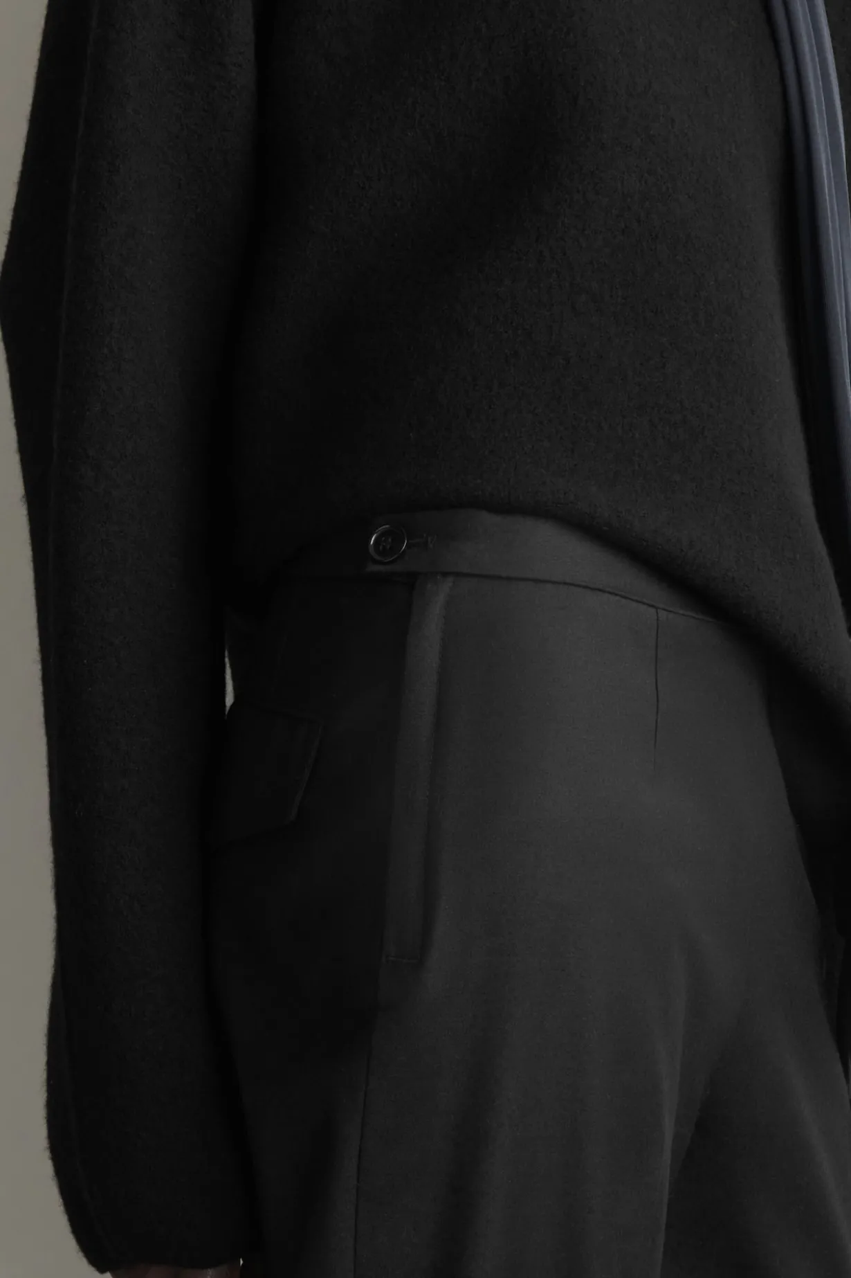 HOSE AUS WOLLFLANELL MIT GERADEM BEIN