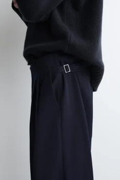 HOSE AUS WOLL-MIX MIT GERADEM BEIN UND FALTEN