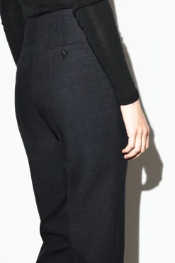 HOSE AUS WOLL-MIX MIT SCHMALEM BEIN