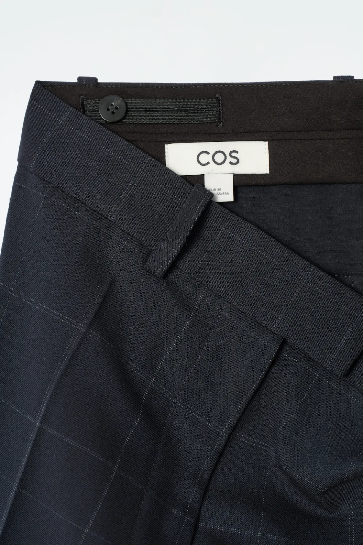 HOSE MIT GERADEM BEIN UND WINDOWPANE-KARO