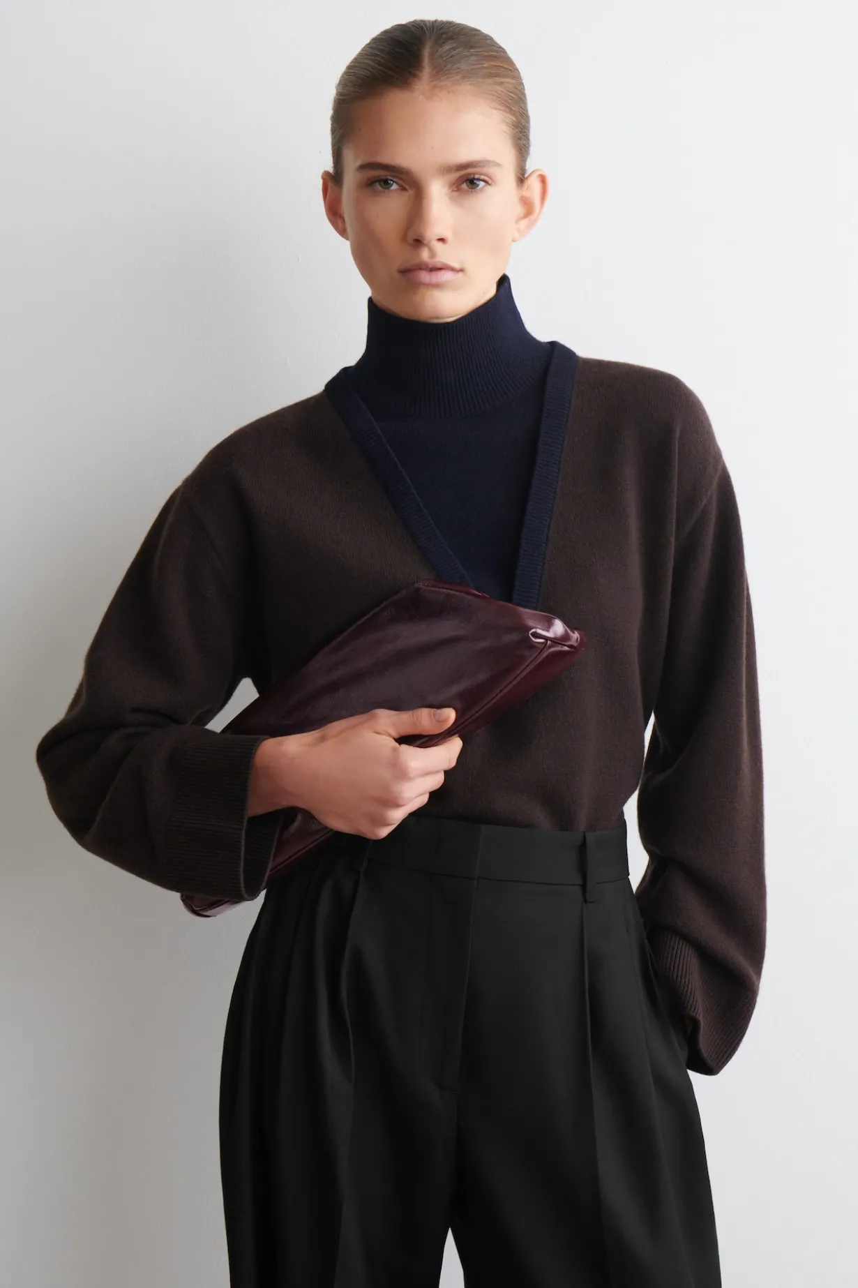 INGOT CLUTCH - LEDER