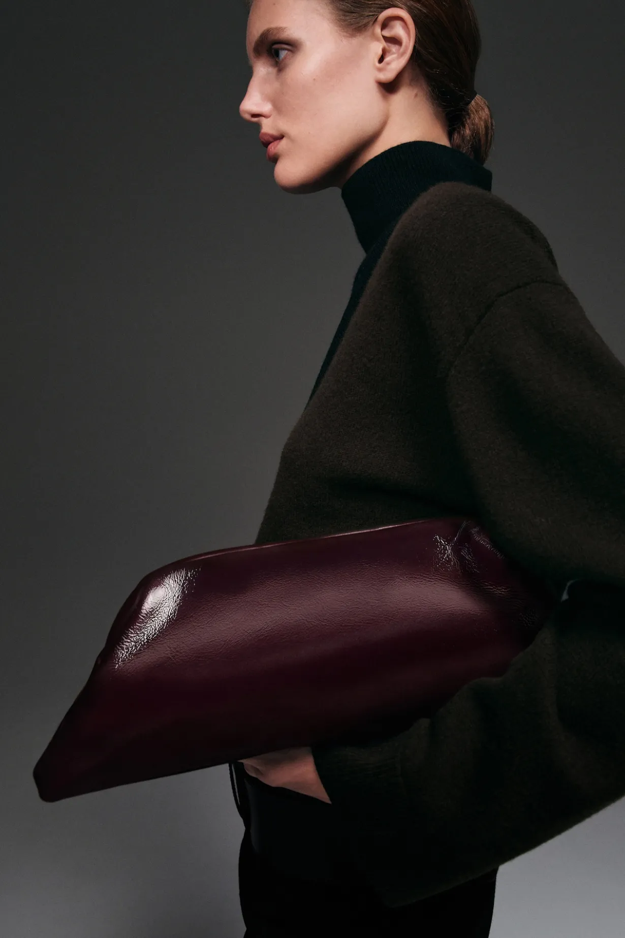 INGOT CLUTCH - LEDER