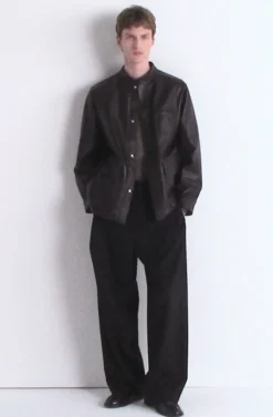 JACKE AUS BRÜNIERTEM NAPPALEDER