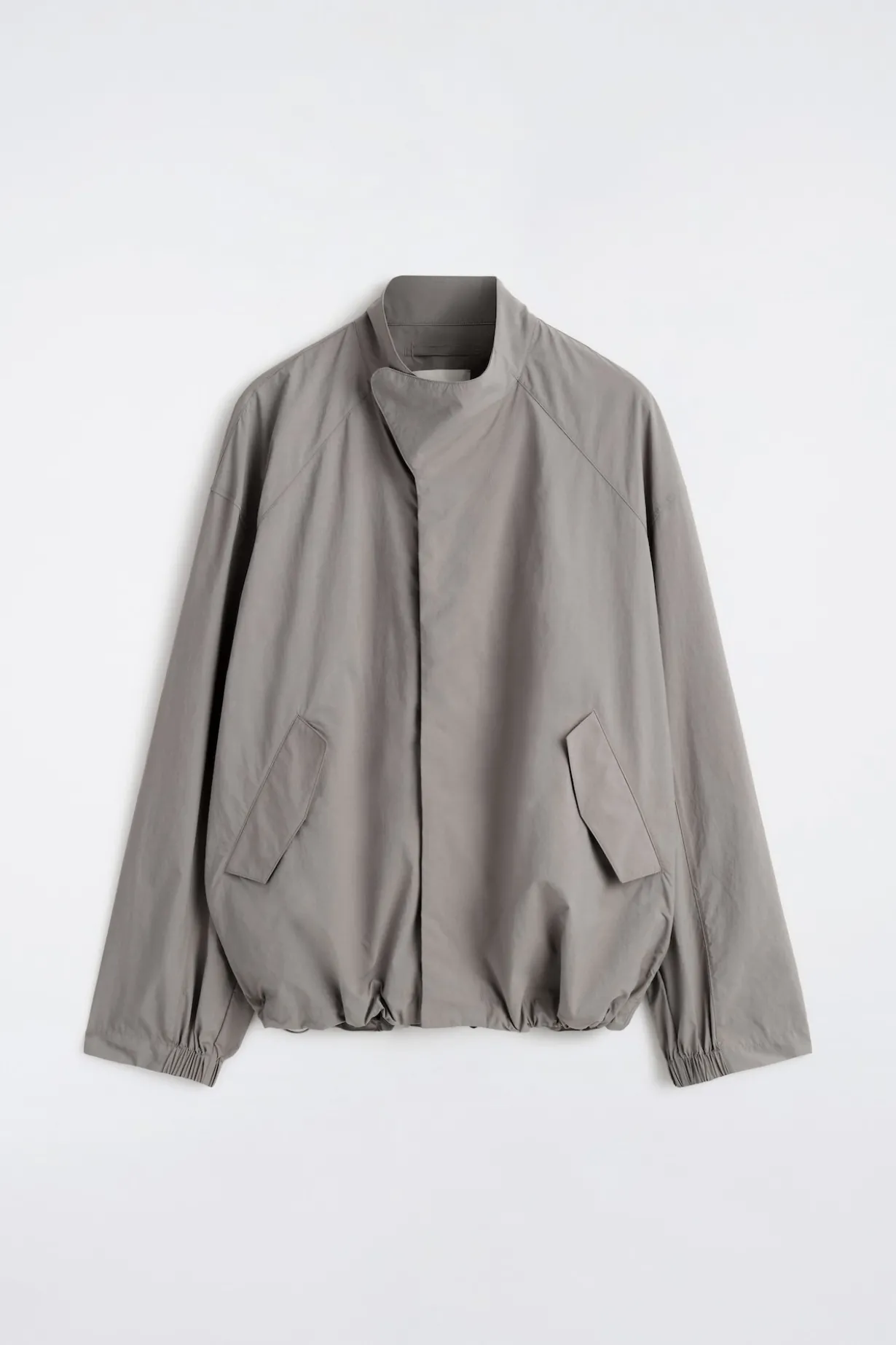 JACKE AUS FUNKTIONSNYLON
