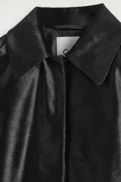 JACKE AUS LEDER MIT PONYHAAR-EFFEKT