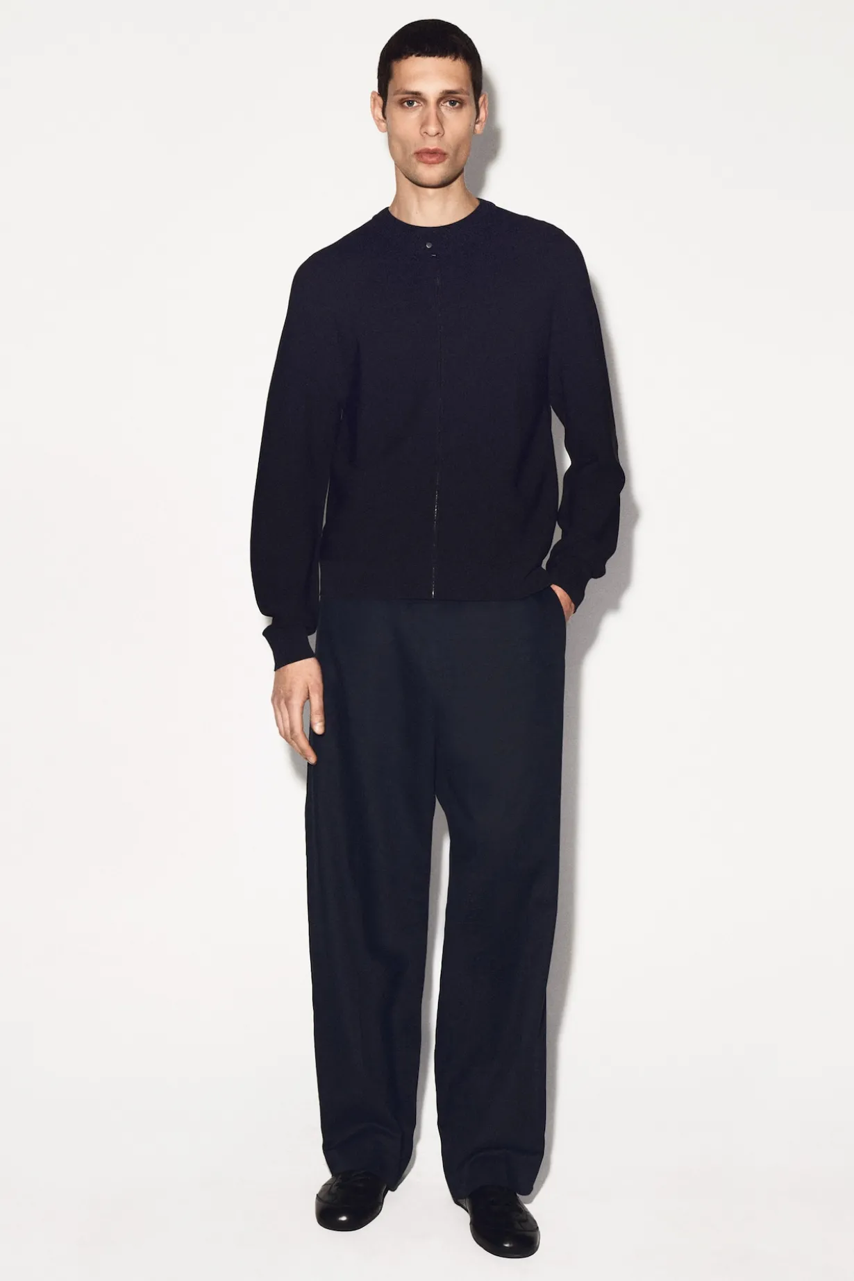 JACKE MIT RACER-AUSSCHNITT