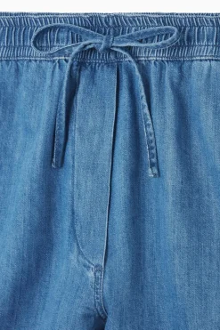 JEANSSHORTS MIT KORDELZUGBUND