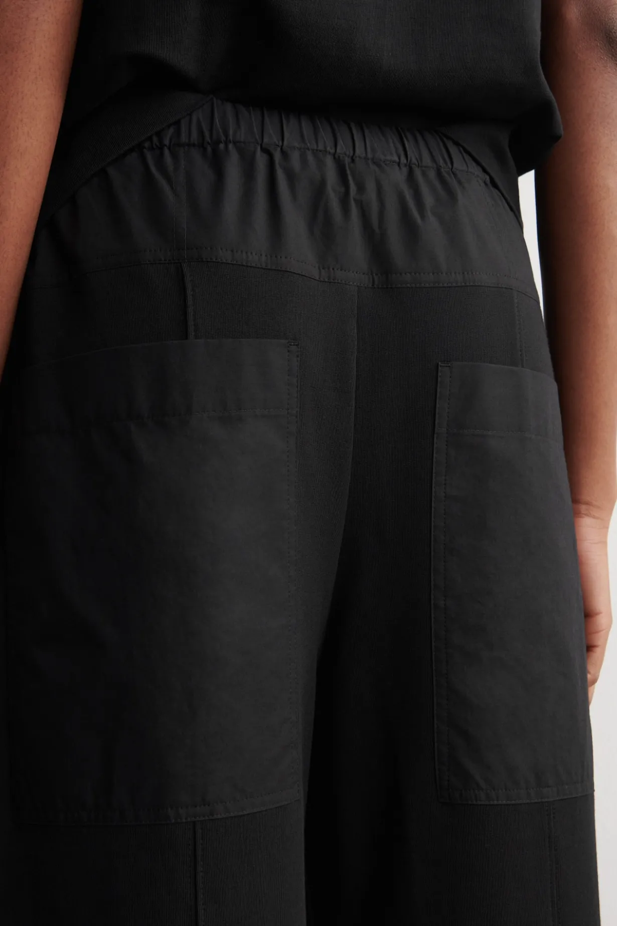 JERSEYHOSE MIT POPELINE-EINSÄTZEN