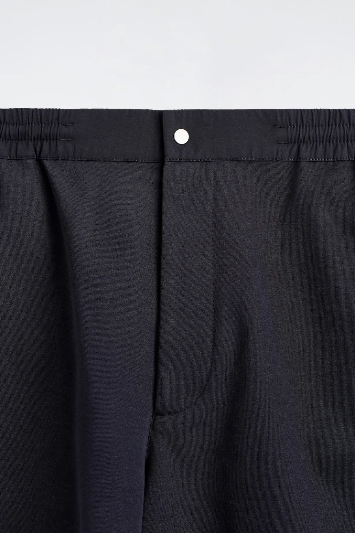 JERSEY-SHORTS MIT EINSÄTZEN UND ELASTISCHEM BUND