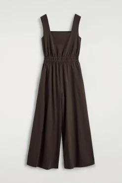 JUMPSUIT AUS SEERSUCKER MIT WEITEM BEIN